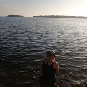 Meet your Posher, Megan